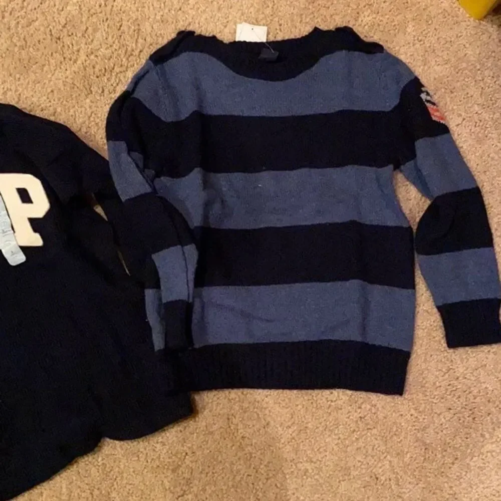 Brand New Baby Gap sweater and sweatshirts